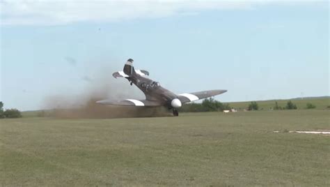 Video Un Avion Se Retourne Au D Collage En Meurthe Et Moselle Le