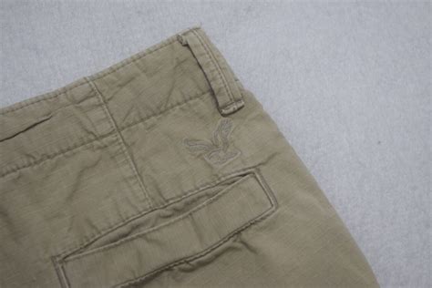 American Eagle Longboard Cargo Shorts Beige Baggy Loose Mens Size 26 X