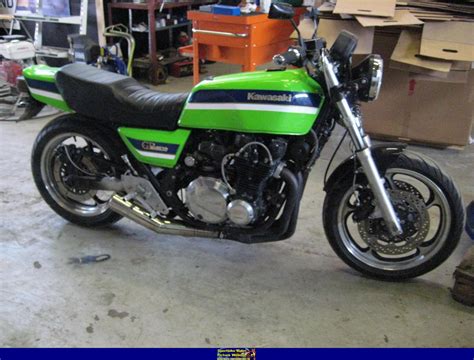 1982 Kawasaki GPZ1100 Moto ZombDrive