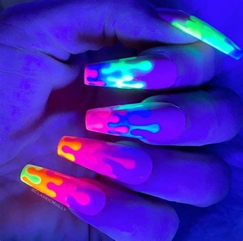 Water Drip Glow In The Dark Nails Pictures Photos And Images For