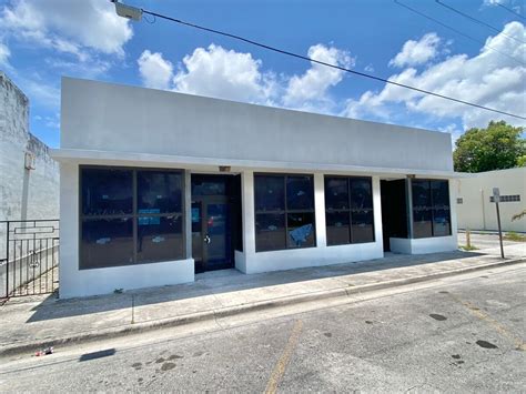 640 650 NE 128th St North Miami FL 33161 LoopNet