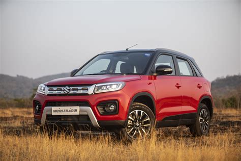 Maruti Suzuki Vitara Brezza Petrol — First Drive Review - Motoring World