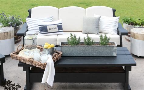 How To Keep Patio Cushions From Blowing Away Storables