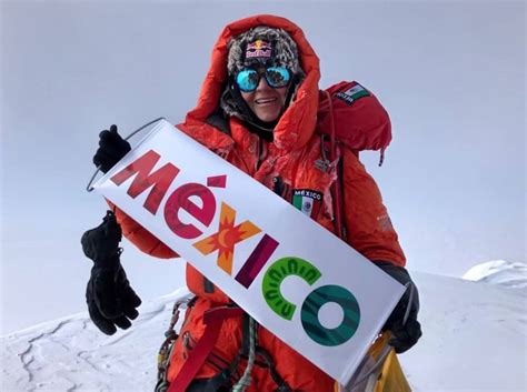 Viridiana Álvarez Alpinista Mexicanagana Guinness W Record Medialab