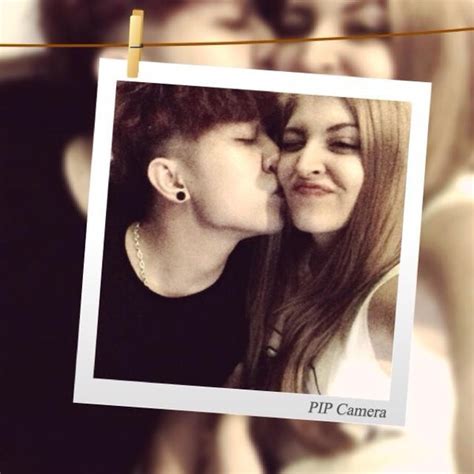 Muôn màu muôn vẻ chuyện tình cảm của hot girl Việt