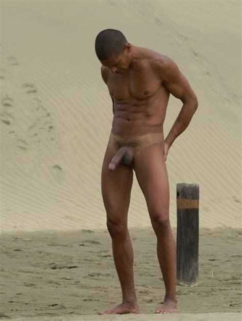 Photo Hung Male Naturists Page 14 Lpsg