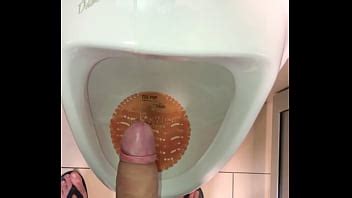 Urinals Videos XVIDEOS