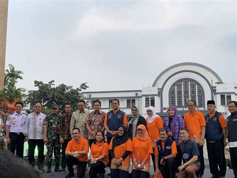 Exploring The Journey Of Dan Hughes At QVC