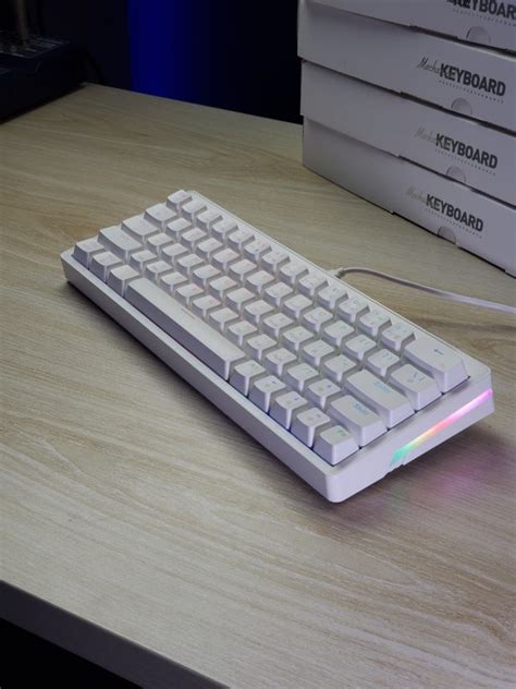 Zifriend ZA63 Hot Swappable Wired Rgb Mechanical Keyboard Tnt Yellow Switch Linear Wired