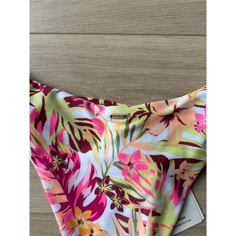 Rip Curl Copacabana Hi Leg Skimpy Coverage Bikini Bottom NWT Large EBay