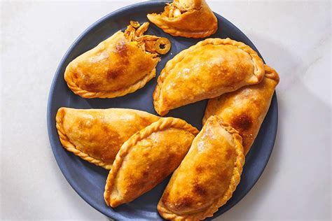 Empanadas de Pollo: Chicken Empanadas Recipe