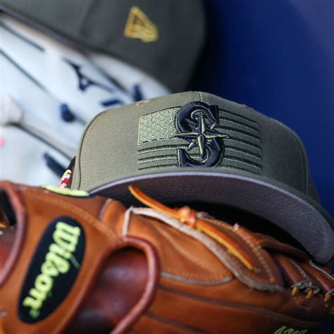 Former staff say the WaMu Seattle collapse was a controversy 5