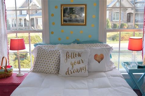 The Chalkboard Cottage: 10 Year Old Girl's New Room Make Over Reveal