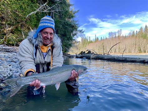 Hawaii Fly Fishing Guide | Bonefish Hawaii | Captain Rick Lee