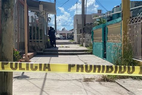 Vecinos hallan cuerpo en descomposición de un hombre en la Caleta de