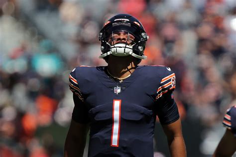 Photos Justin Fields Debut With The Chicago Bears Buckeyes Wire