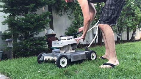 Vintage Craftsman Mower With Crank Starter Youtube