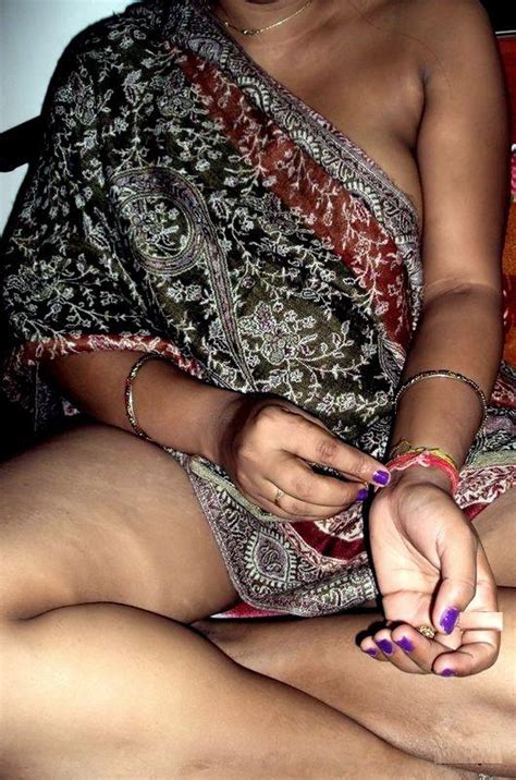 Indian Wife In Saree Naked Indian Porn Photos