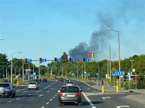 Pożar w krakowskiej Nowej Hucie W płomieniach stanęły opony RMF 24