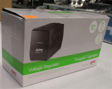 Estabilizador Regulador De Voltaje Apc Line R Va W De Salidas