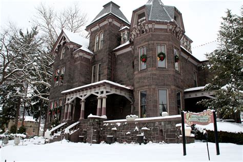 Visitor Information – Bellefonte Victorian Christmas is December 9-10, 2022