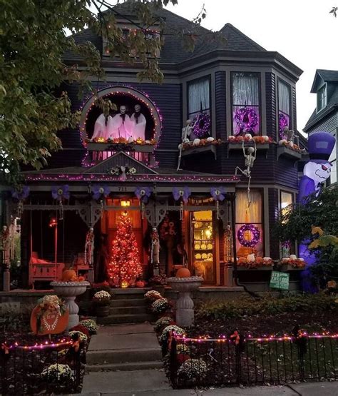 40 Halloween Decorations Of The Year 2020 That Are Both Funny And