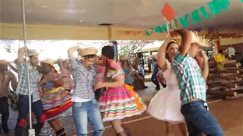 Di Festa Itumbiara - arraia de festa e quadrilha na jbs de itumbiara dia 01 \06\ 2016 - YouTube
