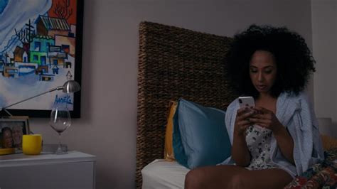 Apple Iphone Smartphone Used By Margot Bingham In Shes Gotta Have It