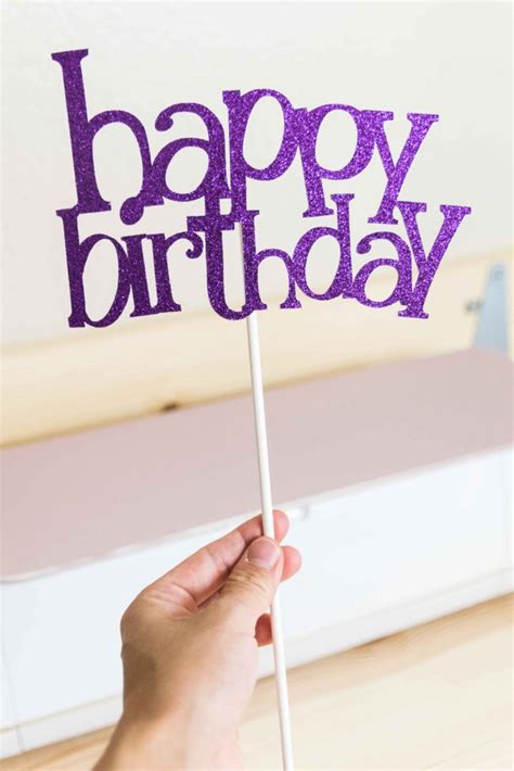 How To Make A Cake Topper Cricut Joy Peter Brown Bruidstaart