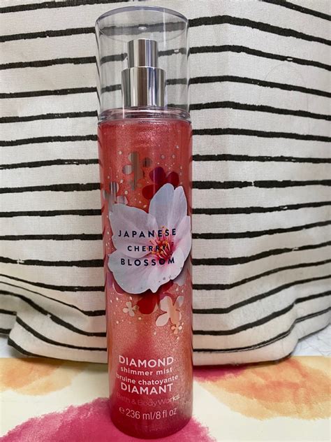 Body Mist Bbw Diamond Shimmer Mist Bathandbodyworks JAPANESE CHERRY