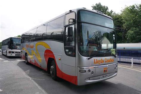 Welsh Coach Miscellany SHOWBUS WELSH BUS IMAGE GALLERY