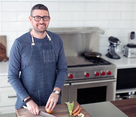 How To Perfectly Fry An Egg Every Time Chef Billy Parisi