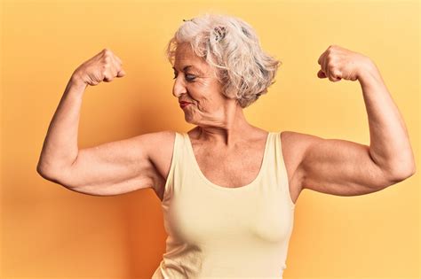 Pause Als Kraftquelle Yoga Pause Im Stehen Pulsnetz De Gesund Arbeiten