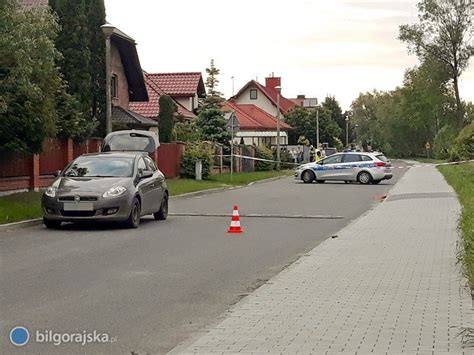 Rodzinna tragedia w Biłgoraju Syn zaatakował rodziców nożem Matka nie