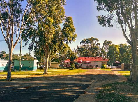 Crows Nest Tourist Park Crows Nest Qld Adventure By 3