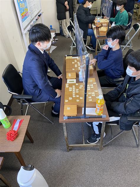 うどん肉玉 on Twitter RT hiroshimashogi 公文杯第48回小学生名人戦広島県大会の途中経過です ベスト4