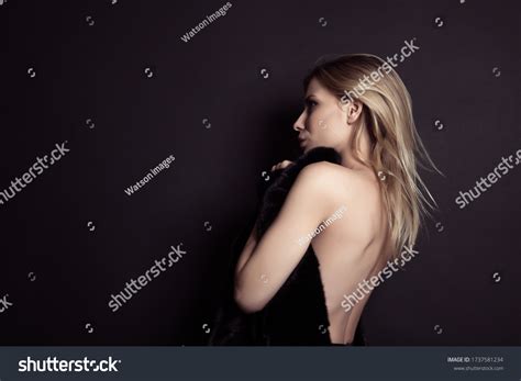 Sexy Blond Woman Posing Naked Covering Stock Photo Edit Now Shutterstock