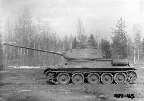 Tank Archives On Twitter A T 34 85 Tank With A 100 Mm LB 1 Gun