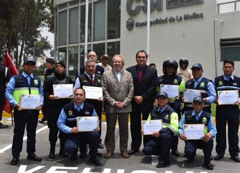 La Molina Entrega 500 Uniformes Al Cuerpo Del Serenazgo Y Por Sexto Mes