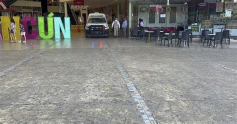 Encuentran Hombre Sin Vida Dentro De Plaza Forum En Canc N