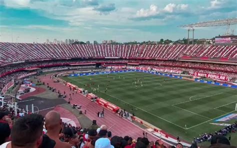 Flamengo Enfrenta O S O Paulo Status De Melhor Visitante Do