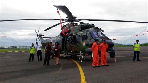 Helikopter Full Combat Sar Mission Ec Dapat Mendarat Di Landasan