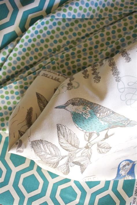 How To Mix Fabric Patterns Like A Pro Back To Basics Bees In A Pod