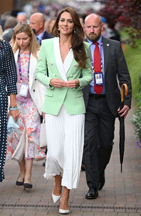 Princess Kate Looks Radiant In Chic Mint Green And White Ensemble At