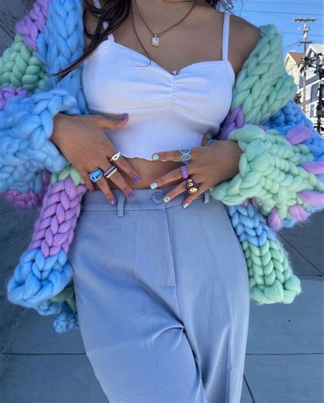 Colourful Outfit Trendy Outfit Ideas Inspo Ootd Fashion Trendy Photoshoot Pose Poses Instag