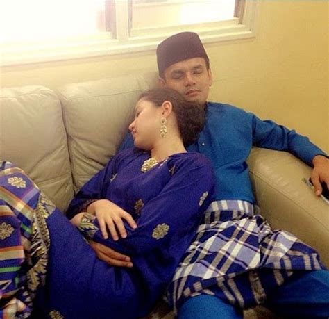 Sebalik Tirai Gambar Romantik Lisa Surihani Tidur Bersama Yusry Di