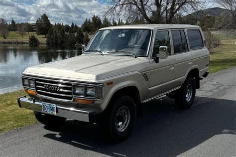 1989 Toyota Land Cruiser Fj62 For Sale On Bat Auctions Sold For