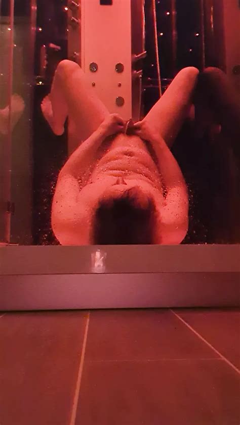 Pis Douche Free Gay Amateur Locker Room Porn Video 1e XHamster