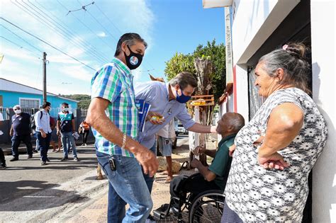 Candidato Reelei O Prefeito De Itarar Sp Heliton Do Valle