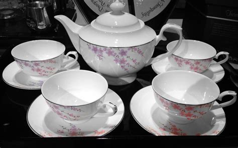 Cherry Blossom Tea Set by Zougeiro-Hato on DeviantArt